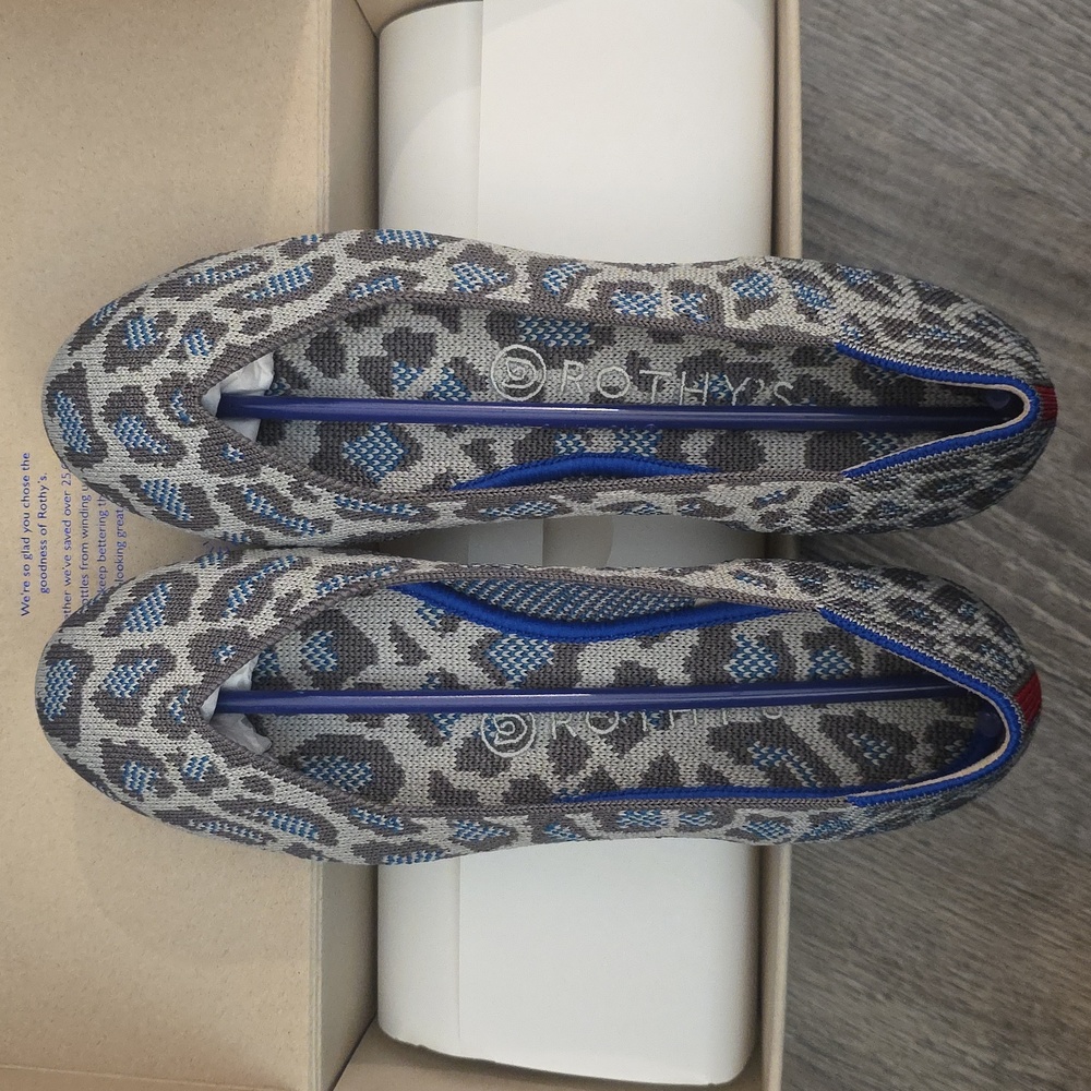Rothy's Round Grey Spotted Flats - Picture 4 of 8
